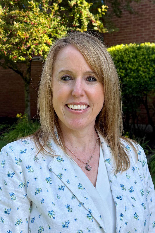 Portrait of Stephanie Morneau, Vice President – Loan Servicing at Jeanne D’Arc Credit Union